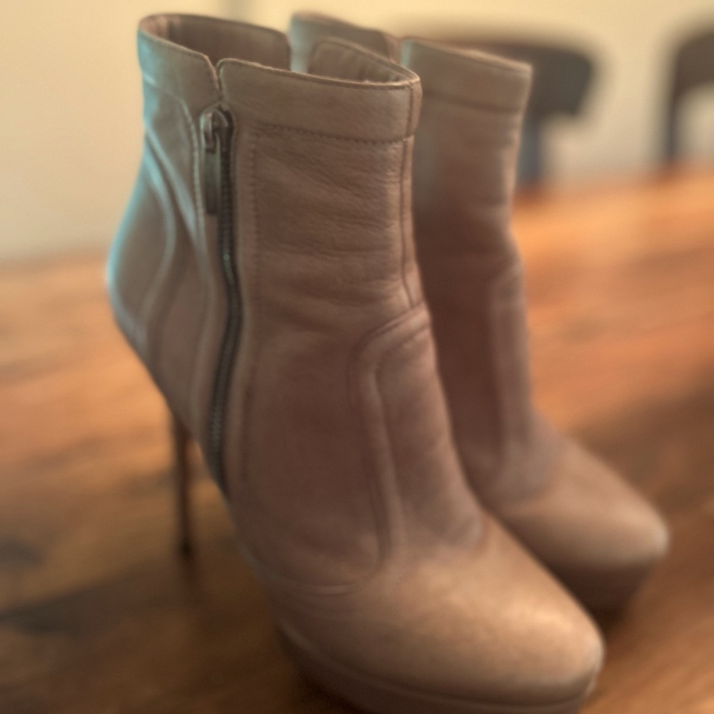 Lightly worn Jimmy Choo 4 inch heeled boots.
